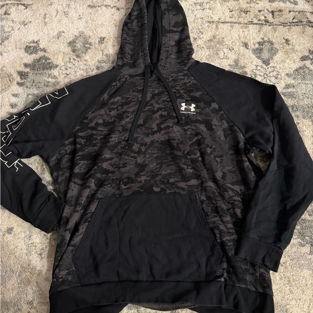 Under Armour Black and Gray Camo Hoodie